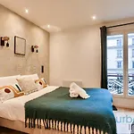 Urban Flat 103 - Spacious Flat Near Grands Boulevards