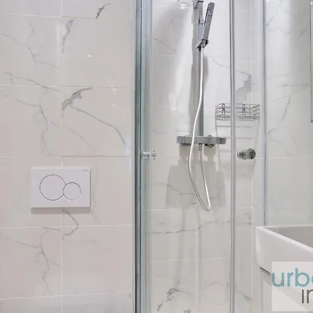 Urban Flat 103 - Spacious Flat Near Grands Boulevards * Paris