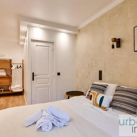 Urban Flat 103 - Spacious Flat Near Grands Boulevards Lägenhet *