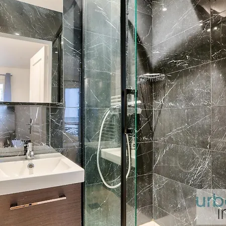 Urban Flat 103 - Spacious Flat Near Grands Boulevards Lägenhet *