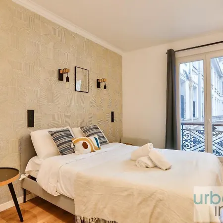 Urban Flat 103 - Spacious Flat Near Grands Boulevards Lägenhet Paris