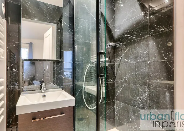 Urban Flat 103 - Spacious Flat Near Grands Boulevards Апартаменты *